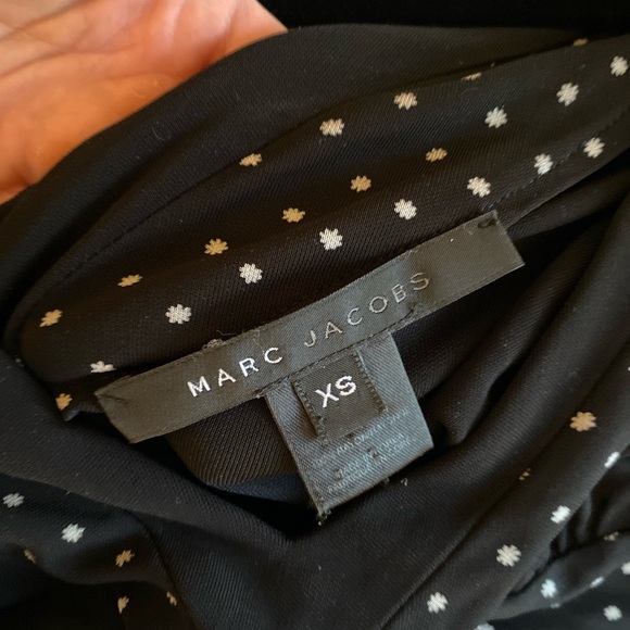 Marc Jacobs V-Neck Short Sleeve Top, Polka Dot Trim - Picture 3 of 3